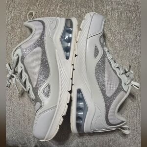 Skechers Women's Sneakers - Gray and Silver